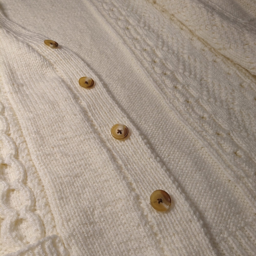SOLD -🍦 Handmade Fisherman Style Cable Knit Button up V Neck Cardigan, XS-XXL - Picture 14 of 16
